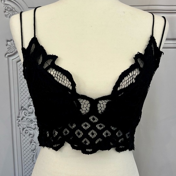 Free People Lace Bra, Black, Cross Back, Sz Lg - Picture 3 of 6